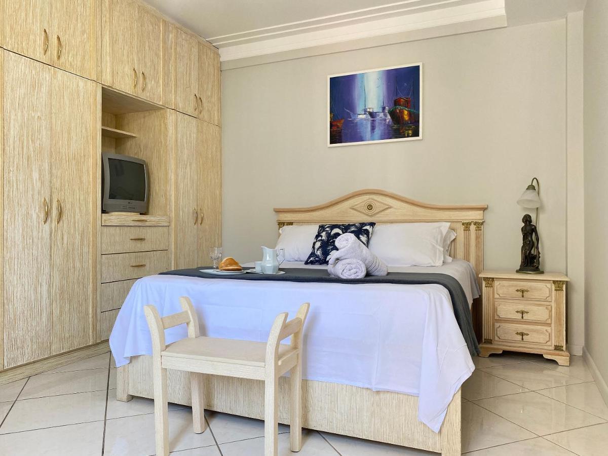 Jgd94 - Ao Lado Do Calcadao, Climatizado, Wi-Fi Appartement Balneário Camboriú Buitenkant foto