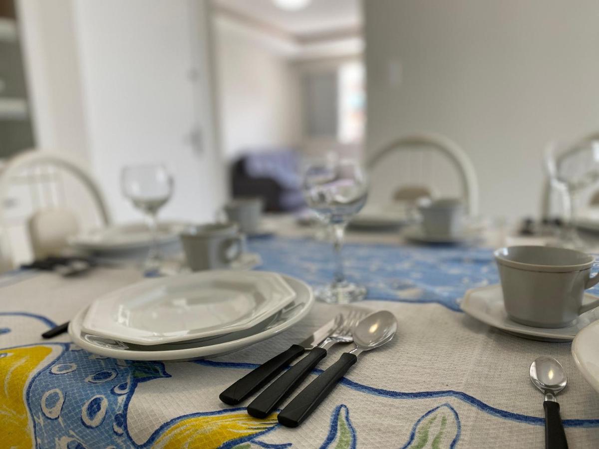 Jgd94 - Ao Lado Do Calcadao, Climatizado, Wi-Fi Appartement Balneário Camboriú Buitenkant foto